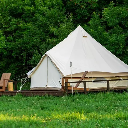 Glamping Luxury tent Slapy (Prague-West)