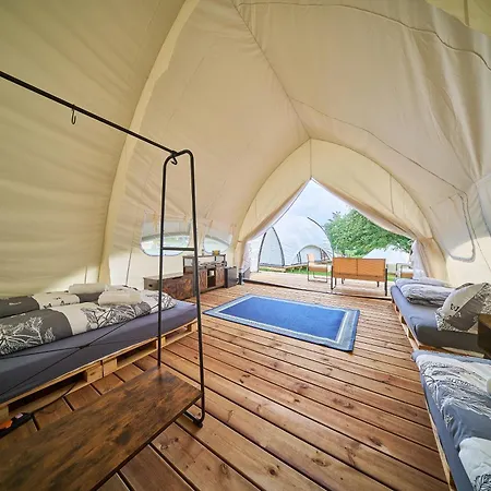 Glamping Slapy nad Vltavou