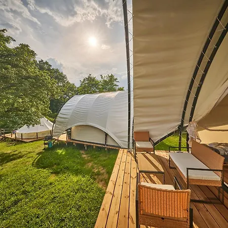 Glamping