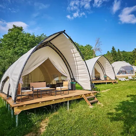 Glamping Luxussátor *