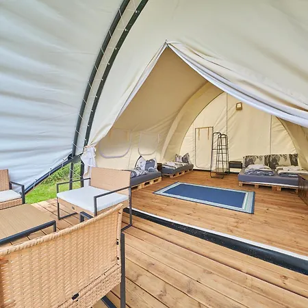 럭셔리텐트 Glamping 슬래피