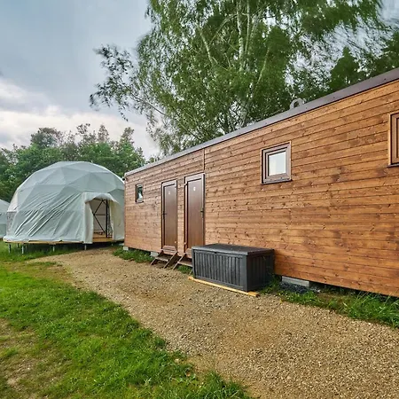 Glamping