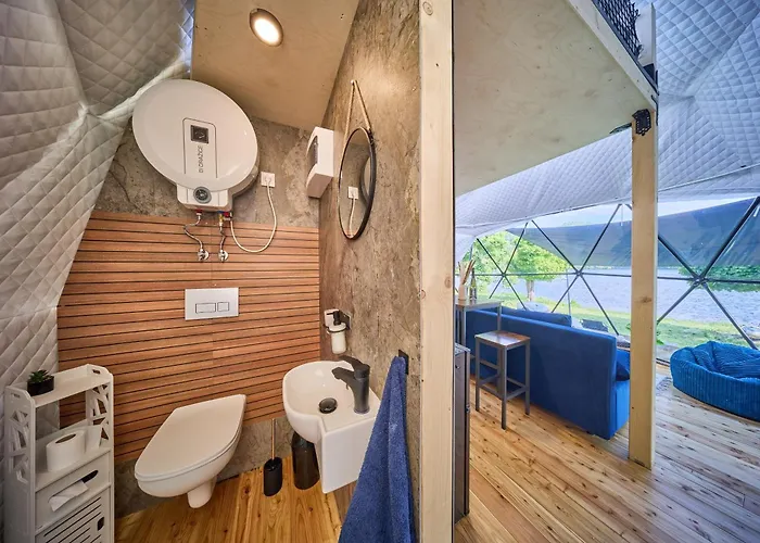 Glamping Luxe tent *